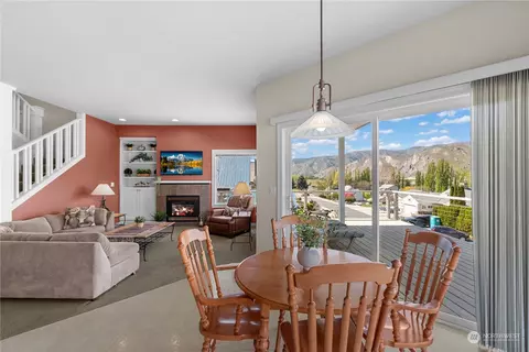 Dining - 325 Beach Dr, Orondo, WA 98843 photo 3 of 3