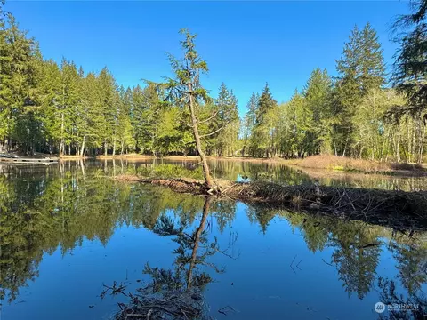 4500 Beauty Lake Rd SW, Port Orchard, WA 98367