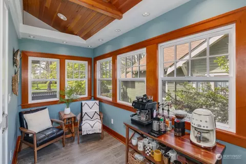 Dining - 1019 Colby Ave, Everett, WA 98201 photo 3 of 3