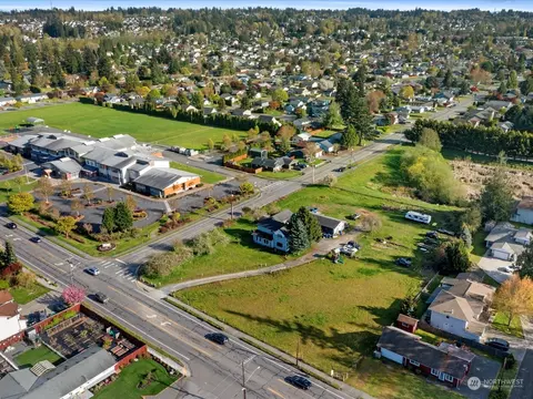 7516 64th Ave NE, Marysville, WA 98270