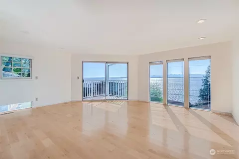 Other - 12331 Possession Ln, Edmonds, WA 98026 photo 3 of 16