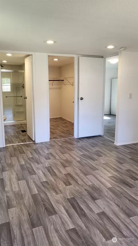 4004 248th St E, Spanaway, WA 98387 photo 3