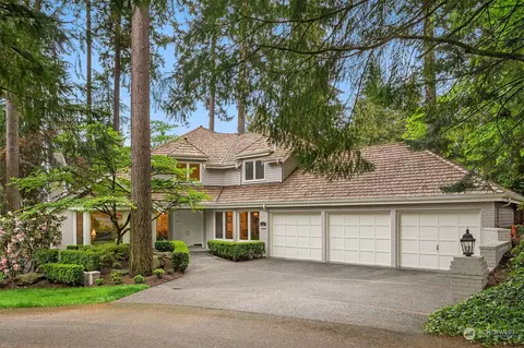 8829 SE 77th Pl, Mercer Island, WA 98040
