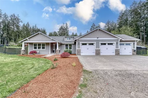 10515 129th St NW, Gig Harbor, WA 98329