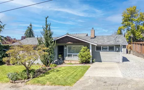 1016 N 32nd St, Renton, WA 98056