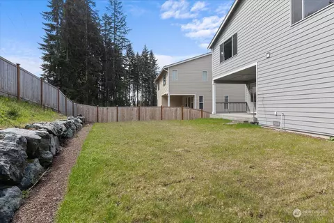 Exterior - 23317 41st Dr SE, Bothell, WA 98021 photo 4 of 6