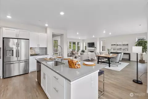Kitchen - 23317 41st Dr SE, Bothell, WA 98021 photo 2 of 5
