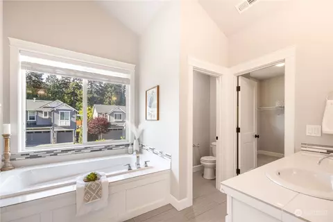 Bath - 234 239th St SE, Bothell, WA 98021 photo 1 of 5