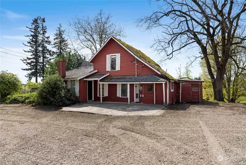 Exterior - 20514 SE 424th St, Enumclaw, WA 98022 photo 8 of 10