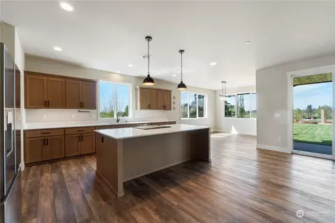 Kitchen - 20514 SE 424th St, Enumclaw, WA 98022 photo 1 of 4