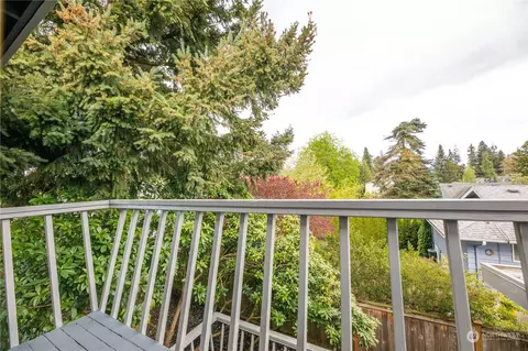 1925 Howard Ave, Everett, WA 98203 photo 17