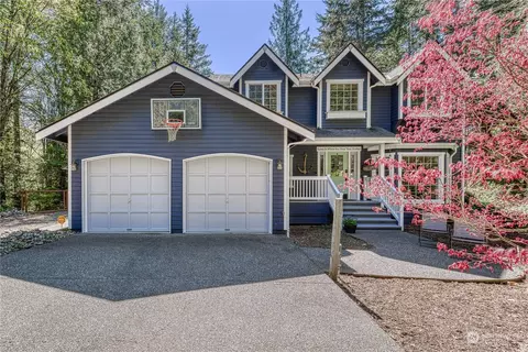 5950 SE Mullenix Rd, Port Orchard, WA 98367