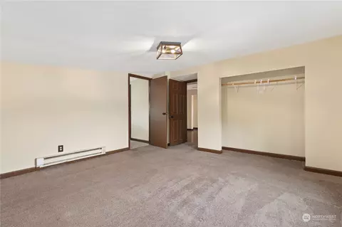 Bedroom - 1217 Orting Kapowsin Hwy E, Orting, WA 98360 photo 1 of 2