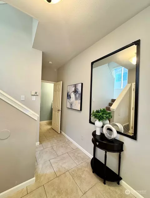 Entry Way - 18930 Bothell Everett Hwy #N104, Bothell, WA 98012 photo 1 of 1