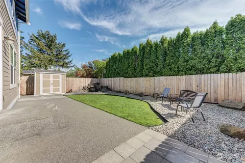 Exterior - 2016 Neilsen Ave, Enumclaw, WA 98022 photo 6 of 10