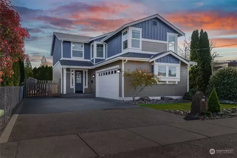 2016 Neilsen Ave, Enumclaw, WA 98022