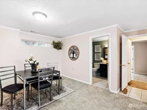 Dining - 504 75th Pl SW, Everett, WA 98203 photo 3 of 3