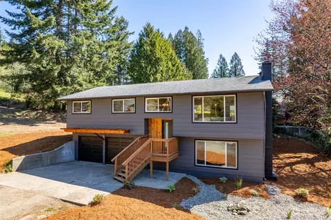 808 N Lake Hill Rd, Montesano, WA 98563