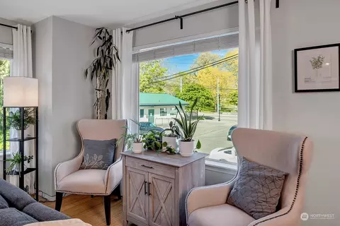 2209 E James St, Seattle, WA 98122 photo 7
