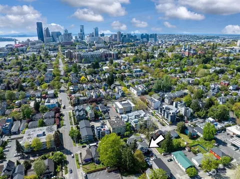 2209 E James St, Seattle, WA 98122 photo 23