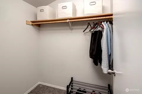 2209 E James St, Seattle, WA 98122 photo 15