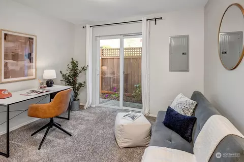 2209 E James St, Seattle, WA 98122 photo 19