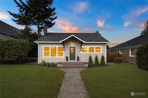 1214 N Washington St, Tacoma, WA 98406