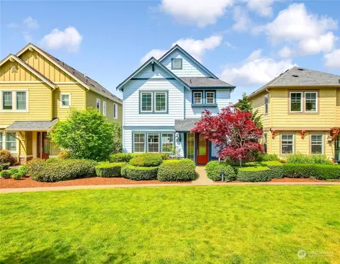 1646 NE Falls Dr, Issaquah, WA 98029