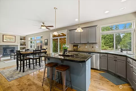 428 199th Pl SE, Bothell, WA 98012 photo 9