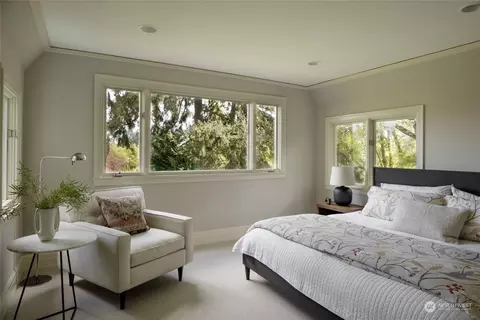 Bedroom - 300 36th Ave E, Seattle, WA 98112 photo 3 of 6