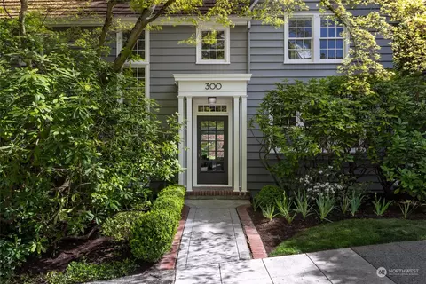 300 36th Ave E, Seattle, WA 98112