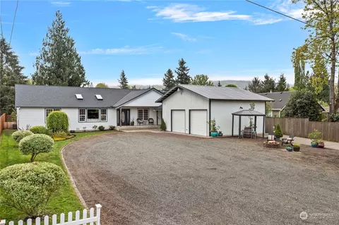33613 SE 44th Pl, Fall City, WA 98024