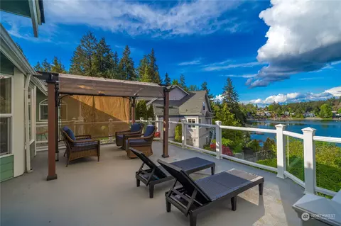 435 Lake Louise Dr SW, Lakewood, WA 98498
