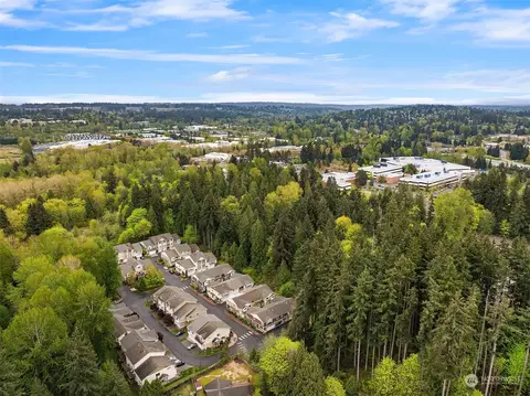 View/Area - 21621 11th Dr SE, Bothell, WA 98021 photo 2 of 4