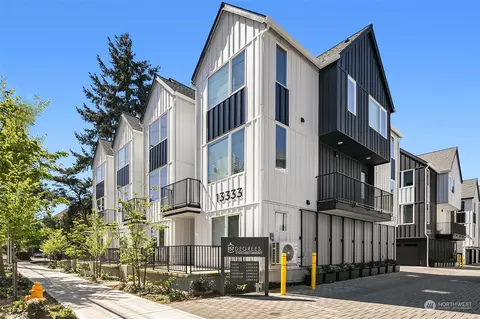 13333 Greenwood Ave N #C, Seattle, WA 98133