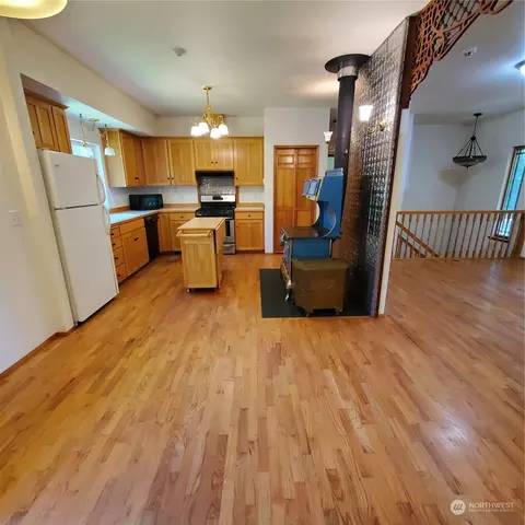 347 Elderberry Ln, Eastsound, WA 98245 photo 3