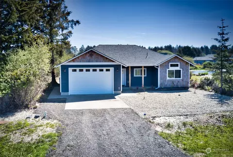 456 Point Brown Ave NE, Ocean Shores, WA 98569