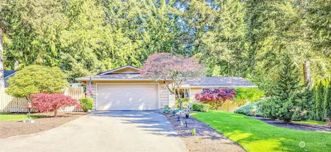 7415 Navajo Trl NE, Bremerton, WA 98311