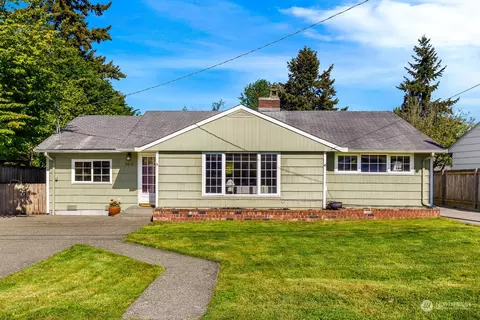 9610 13th Ave NW, Seattle, WA 98117