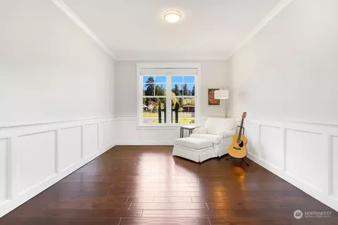 Bedroom - 17122 54th Ave SE, Bothell, WA 98012 photo 1 of 6