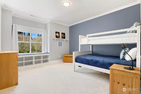 Bedroom - 17122 54th Ave SE, Bothell, WA 98012 photo 6 of 6