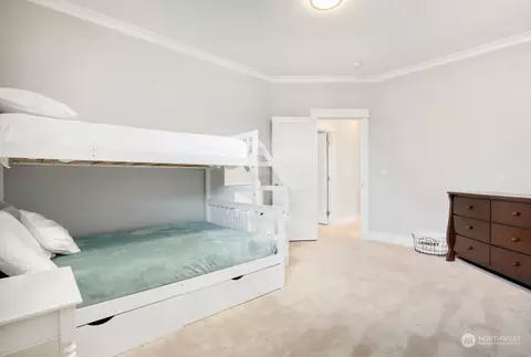 Bedroom - 17122 54th Ave SE, Bothell, WA 98012 photo 5 of 6