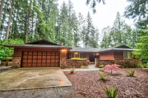 6807 Old Forest Ln SE, Tumwater, WA 98501