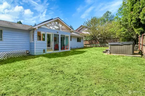 Exterior - 3 E B E Mcgill Ave, Everett, WA 98208 photo 6 of 7
