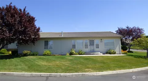 1380 Eastmont Ave #602, East Wenatchee, WA 98802