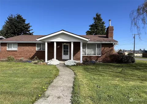 408 W Hemlock St, Sequim, WA 98382 photo 25