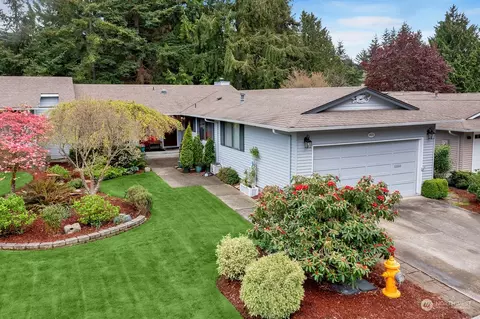 24832 11th Ave S, Des Moines, WA 98198