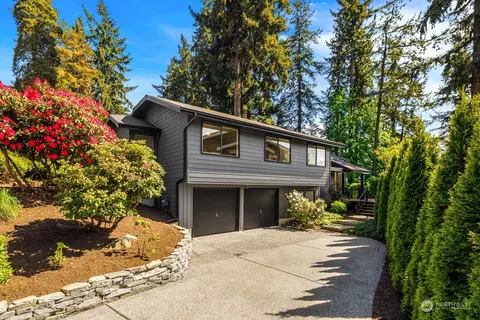 10503 Enatai Dr, Bellevue, WA 98004