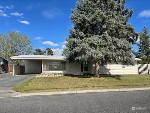116 Schilling Dr, Moses Lake, WA 98837