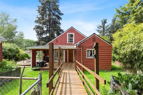 12435 57th Ave S, Seattle, WA 98178